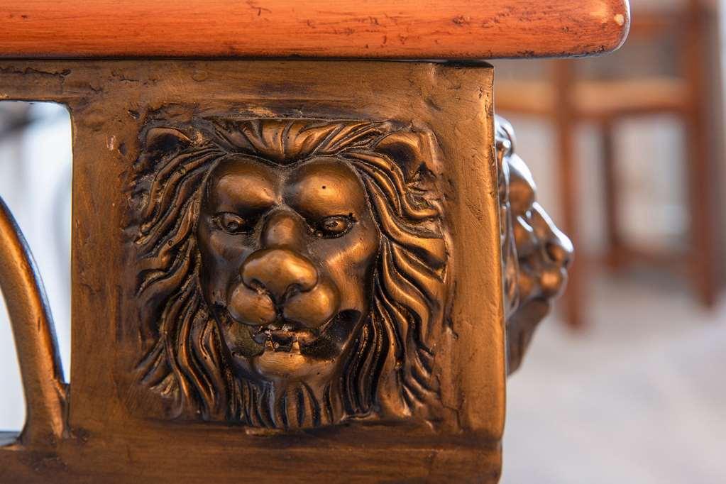 The Originals Boutique, Hotel Clos Sainte Marie, Невер Удобства фото