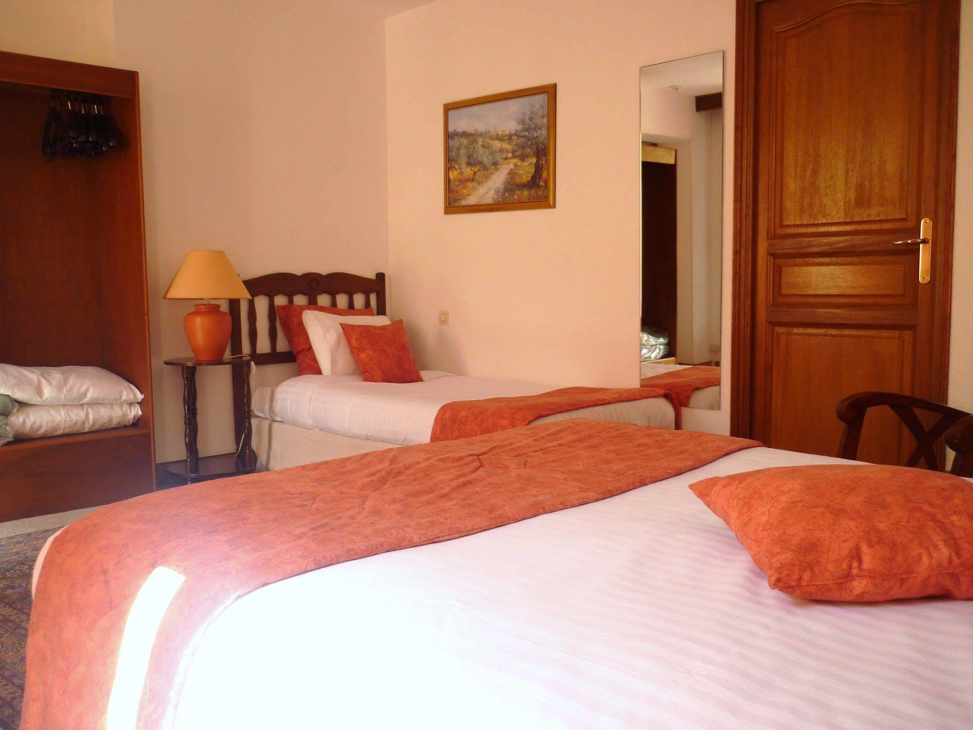 The Originals Boutique, Hotel Clos Sainte Marie, Невер Экстерьер фото